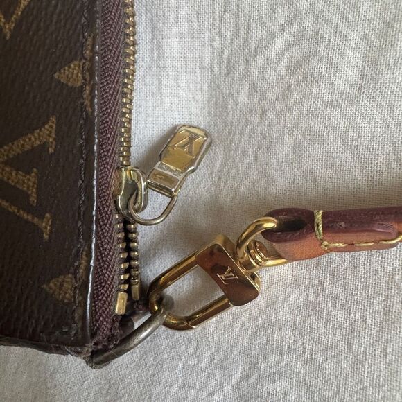 Louis Vuitton Monogram Bag Pochette Brown Authentic Pouch Clutch - Picture 4 of 10